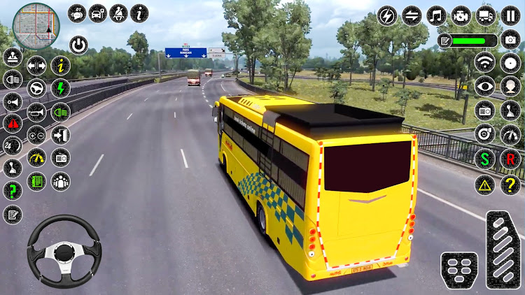 #4. Luxury Bus: American Bus Games (Android) By: Real Gaming Club