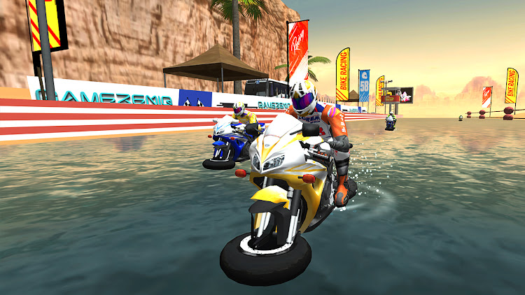 #2. Surfer Bike Racing Multiplayer (Android) By: Gamezeniq Technologies