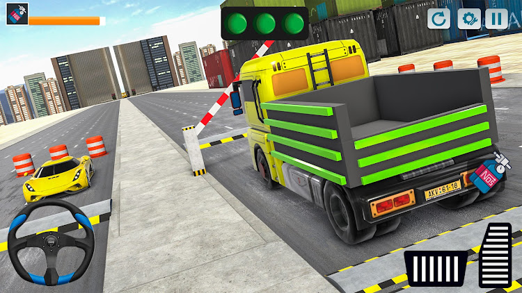 #5. Truck Parking Truck Games 3D (Android) By: Game Barrels