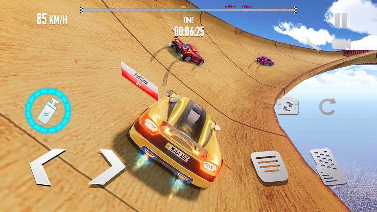 #4. Superhero Mega Ramp: Racing (Android) By: Supercode Games