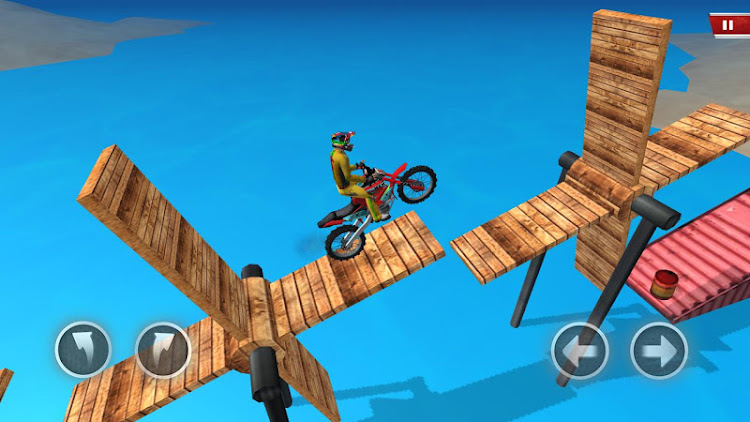 #5. Bike Racing Mania (Android) By: Gamezeniq Technologies