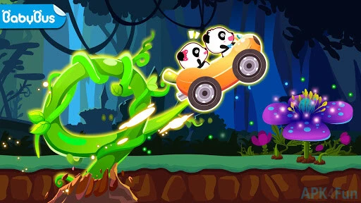 Baby Panda Car Racing Screenshot Image